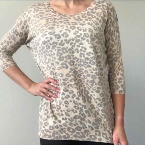 Aritzia Wilfred Balzac Leopard Cashmere Silk Cotton Sweater Lightweight Knit M - Picture 7 of 15